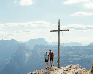 Panorama sulla Val Badia dalla Cima Ciaval nel Parco Naturale Fanes-Senes-Braies