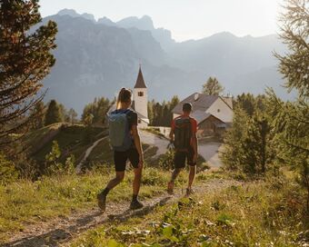 Escursione al santuario di La Crusc in Alta Badia