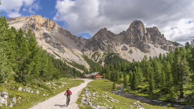 Fanes-Sennes-Braies Nature Park: Cycling Adventure