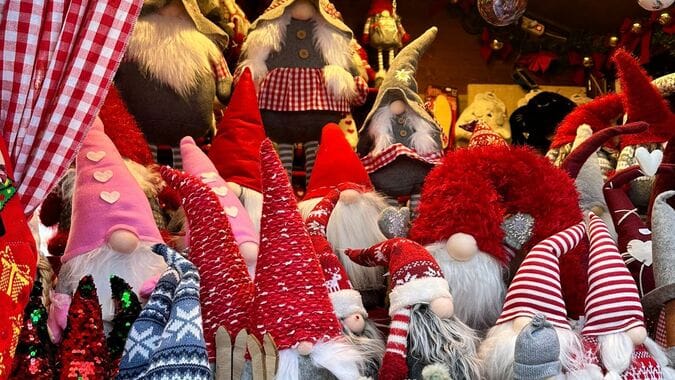 Bruneck Christmas Market: South Tyrol Festivities