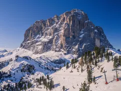 Sellaronda ski adventure through Passo Gardena, Dolomites, Italy
