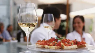 South Tyrol traditional food and wine, Ph: IDM Frieder Blickle