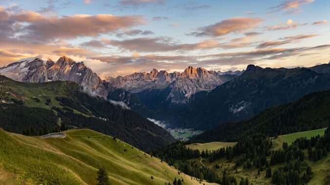 Fantastic panoramas along the Passes of the Dolomites