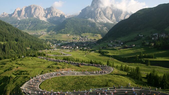 The cycling event "Maratona dles Dolomites"