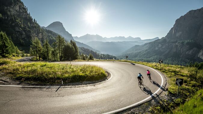 By bike on the legendary Dolomite passes