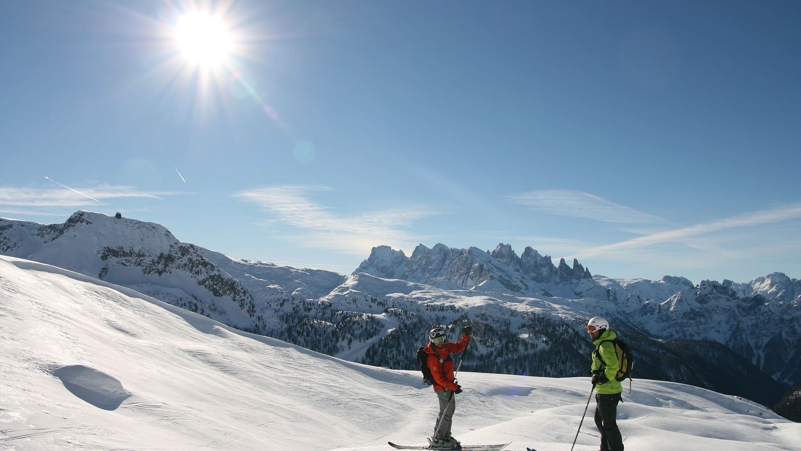 Ski safari in the Dolomites