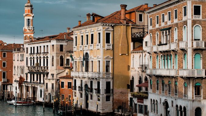 Architecture and historic buildings of the lagoon city